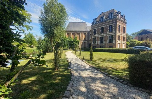Ruesnes Bed & Breakfast | Château de Ruesnes