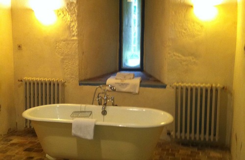 Saint-Loup-Lamaire Hotel | Château de Saint Loup