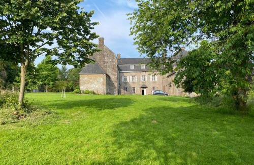 Saint-Pois Bed & Breakfast | Château de Saint-Pois