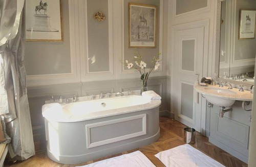 Anse House | Château de Saint Trys