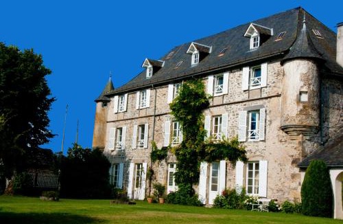 Savennes Bed & Breakfast | Château de Savennes - Caveau de sabrage
