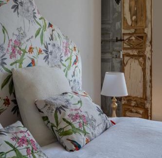 Teyssode Hotel | Château de Scalibert