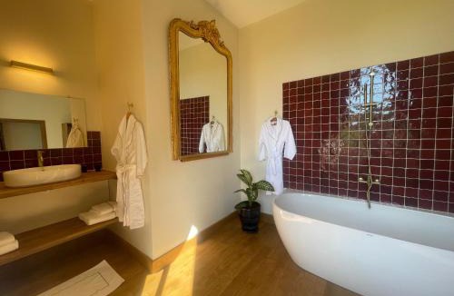 Etang-sur-Arroux Bed & Breakfast | Château de Vaux Morvan