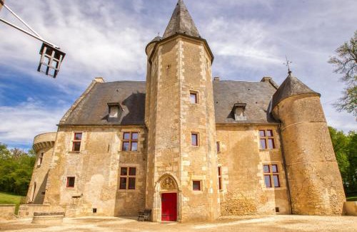 Vielmanay House | Château de Vieux Moulin