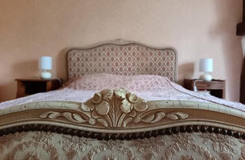 Vatan Bed & Breakfast | Château de Villechauvon