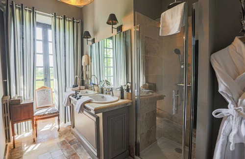 Champigne Hotel | Château des Briottières