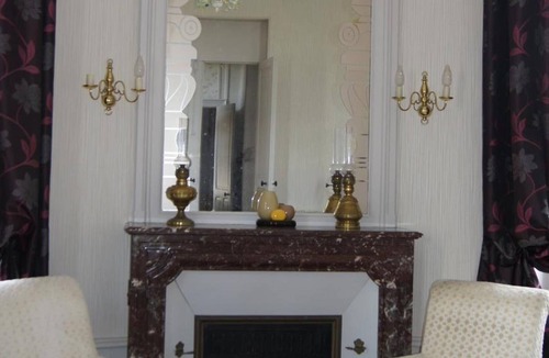 Londigny House | Château Des Chevaliers De Londigny