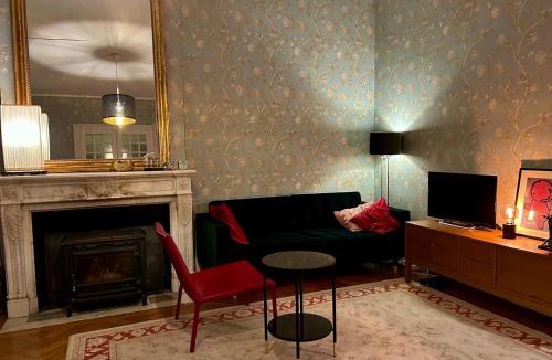 Bayet Bed & Breakfast | Château des Edelins