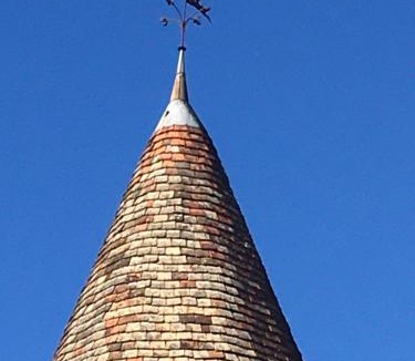 Rivieres Bed & Breakfast | Château des Fouilloux