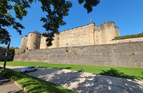 Sedan Apartment | Château des Princes "Prince Cupidon"