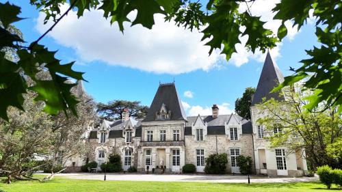 Bouaye Bed & Breakfast | Château du Bois de La Noe
