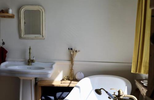 Mesnil-Raoul House | Château du Grand Hamel