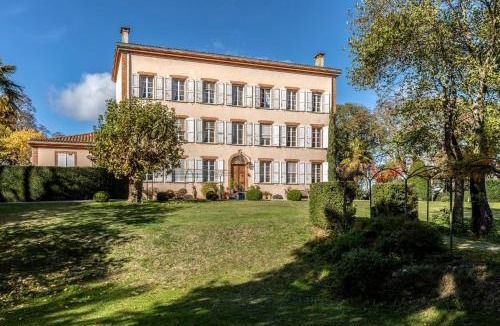 Montaut-Ariege House | Château du Pegulier Location Intégrale