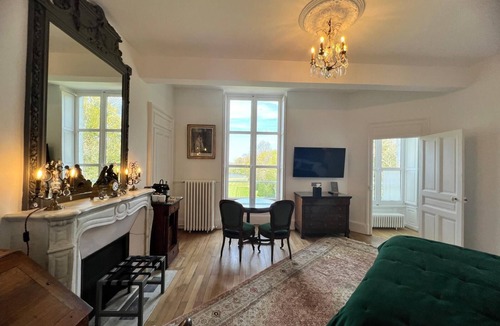 Olivet House | Château du Rondon