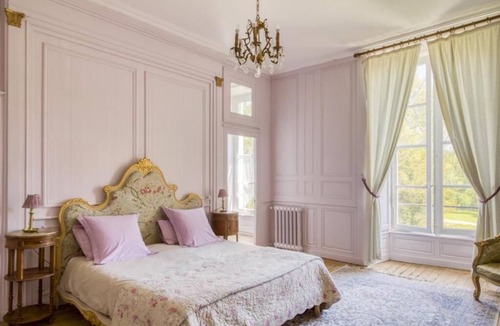 Pleurs Other | Château en Campagne