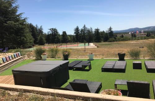 Ferrassieres Apartment | Château Ferrassières