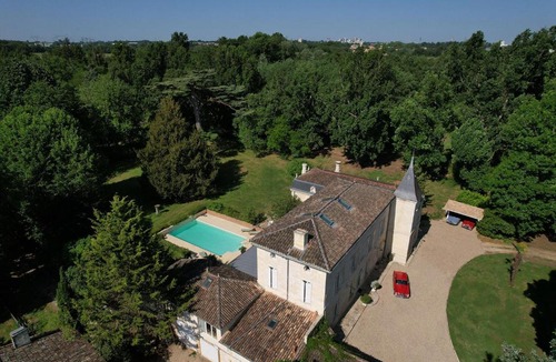 Artigues-pres-Bordeaux Bed & Breakfast | Château Fleur D'Aya