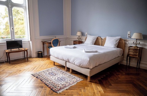 La Membrolle-sur-Choisille Hotel | Château de l'Aubrière