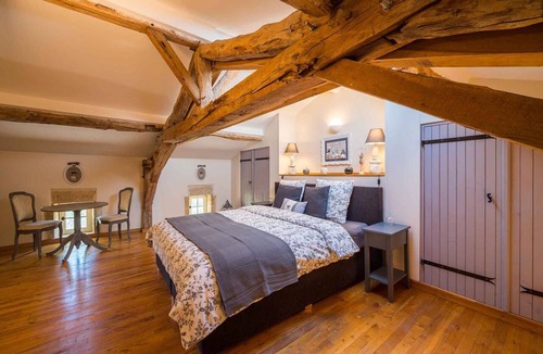 Villefranche-de-Lonchat House | Château Puygrenier - Chambres d'hôtes et gîtes