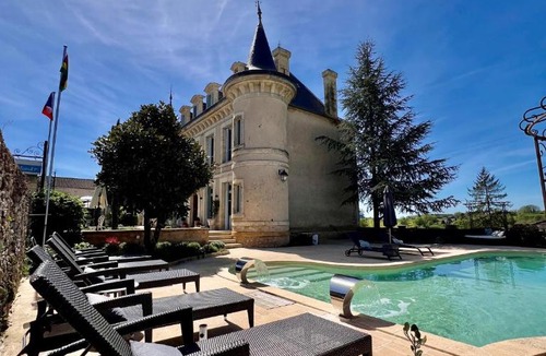 Monpazier Hotel | Château Hôtel Edward 1er