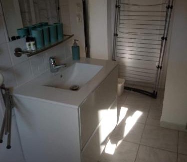 Villeseque-des-Corbieres House | Château Haut Gléon