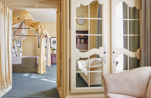 Saint-Emilion Hotel | Château Hotel Grand Barrail
