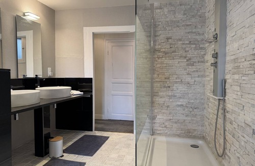 Plomb Bed & Breakfast | Château La Rametière