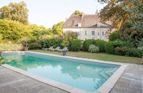 Saint-Astier House | château Labattut guest house