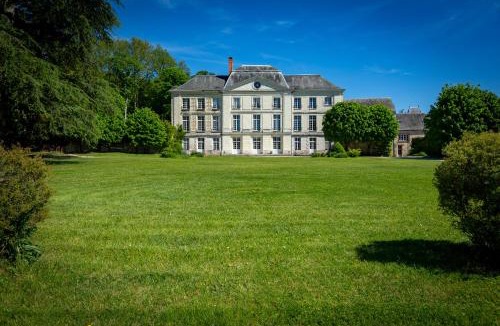 Cande-sur-Beuvron Bed & Breakfast | Château Laborde Saint Martin