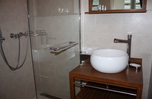 Fours Bed & Breakfast | Château Latour