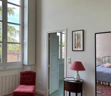 Castelsarrasin House | Château Lavalade