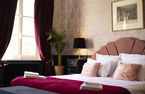 Quesnoy-le-Montant Bed & Breakfast | Château Le Bas Bleu, Chambre Sarah Bernhardt
