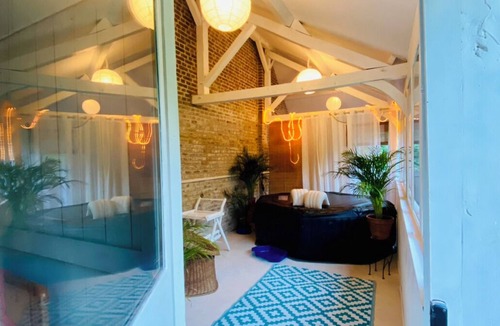 Quesnoy-le-Montant Bed & Breakfast | Château Le Bas Bleu, Chambre Sarah Bernhardt