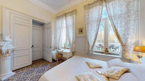Wailly-Beaucamp Bed & Breakfast | Château "Le Castel des Anges"
