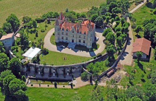 Leyritz-Moncassin House | Château Moncassin Gites & Chambres D'Hôtes