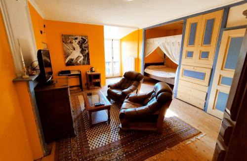 Montegut Bed & Breakfast | Château Montegut Charme Rustique sur Colline