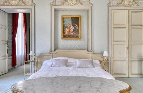 Nieuil Hotel | Château Optical Center