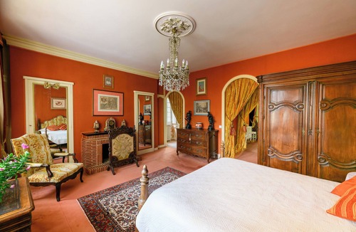 Lencloitre Hotel | Château Picol