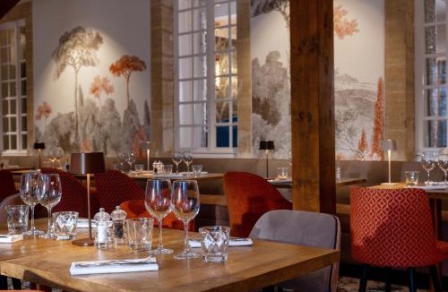 Gueron Hotel | Château Saint Gilles - Bayeux