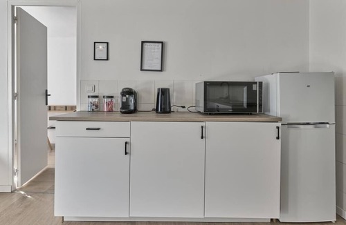 Chateau-Thierry Apartment | Château Saphir - T2 Spacious inner-city location