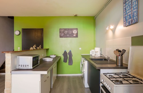 Bons-Tassily Apartment | Château Turgot Gîtes