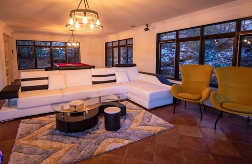 Sainte-Marcelline-de-Kildare Ski Chalet | Chalet Lac Léon- SPA- Chalets Galaxia