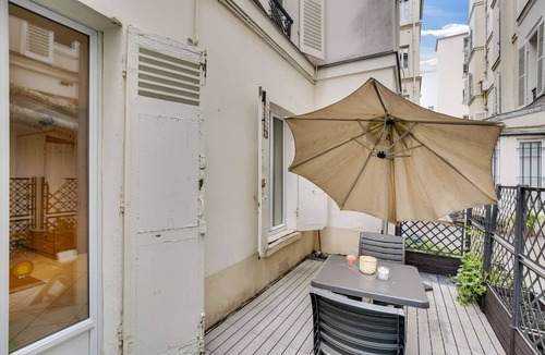 Epinettes Apartment | Chic Studio With Terrace Downtown Paris