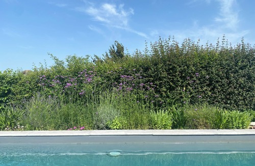 Saint-Etienne-sur-Chalaronne House | Charming house with swimming pool