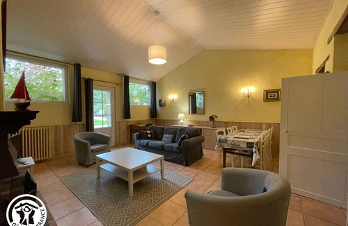 Saint-Christophe-du-Ligneron Cottage | Charming Renovated House with Private Pool in Saint-Christophe-du-Ligneron