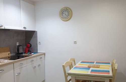 Saint-Hippolyte Apartment | Charmant T2 Classé 3 Étoiles au Cente Ville