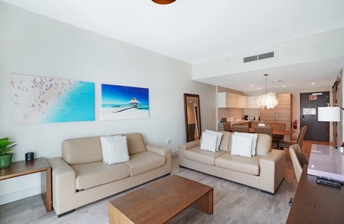 Hollywood Condo | CH Luxury Two Bedrooms and Partial Ocean View-CS2