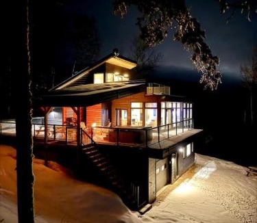 Petite-Riviere-Saint-Francois Ski Chalet | Chalet aux ℳille et une vues