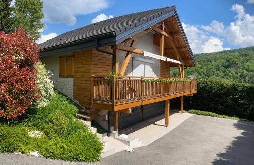 Coise-Saint-Jean-Pied-Gauthier Ski Chalet | chalet a la campagne