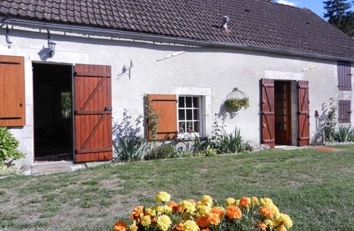 Druyes-les-Belles-Fontaines Cottage | Charming ECOLOGICAL gîte * in Burgundy - Ecolieu